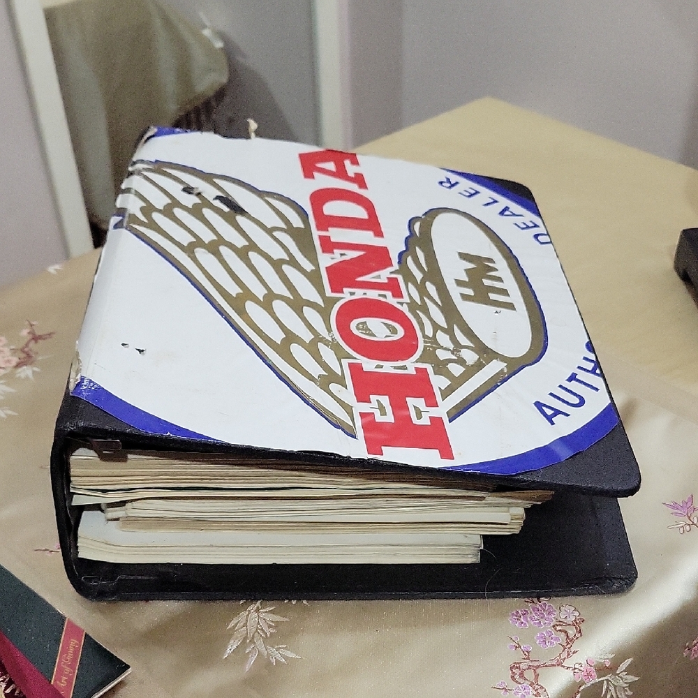 Honda Older Bike Mechanics Manuals and Parts Book